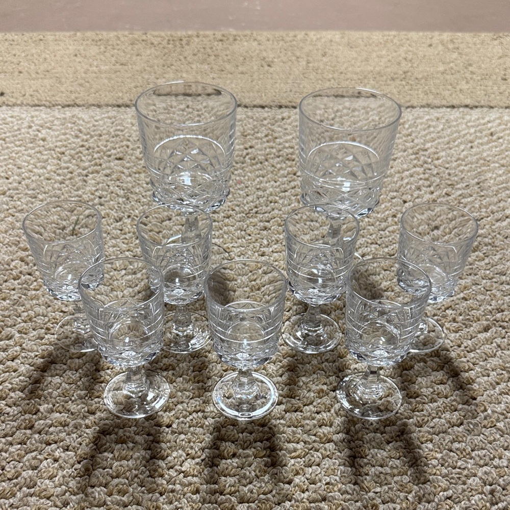 Elegant Clear Glassware Set